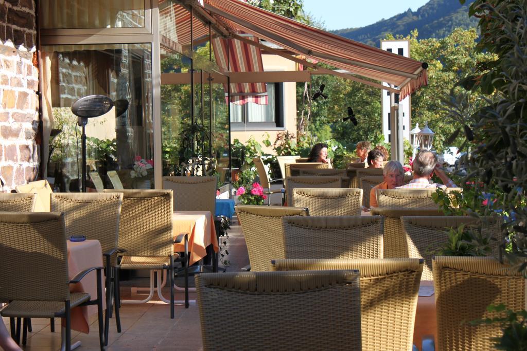 Moselromantik-Hotel Zum Loewen Ediger-Eller Dış mekan fotoğraf